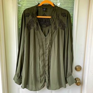 Women’s army green 3X Torrid Long sleeve top